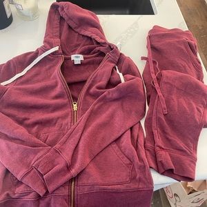 Old Navy Sweat Suit